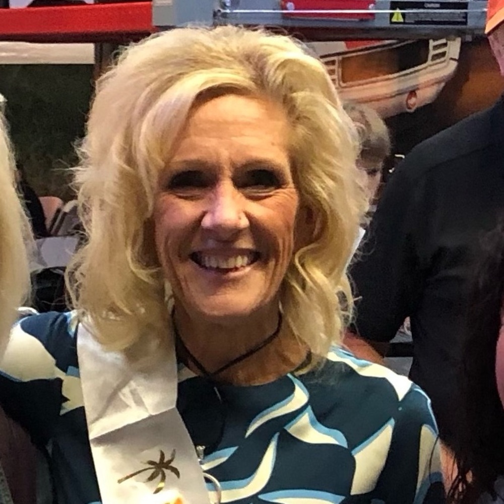 Meet your Posher, Denise
